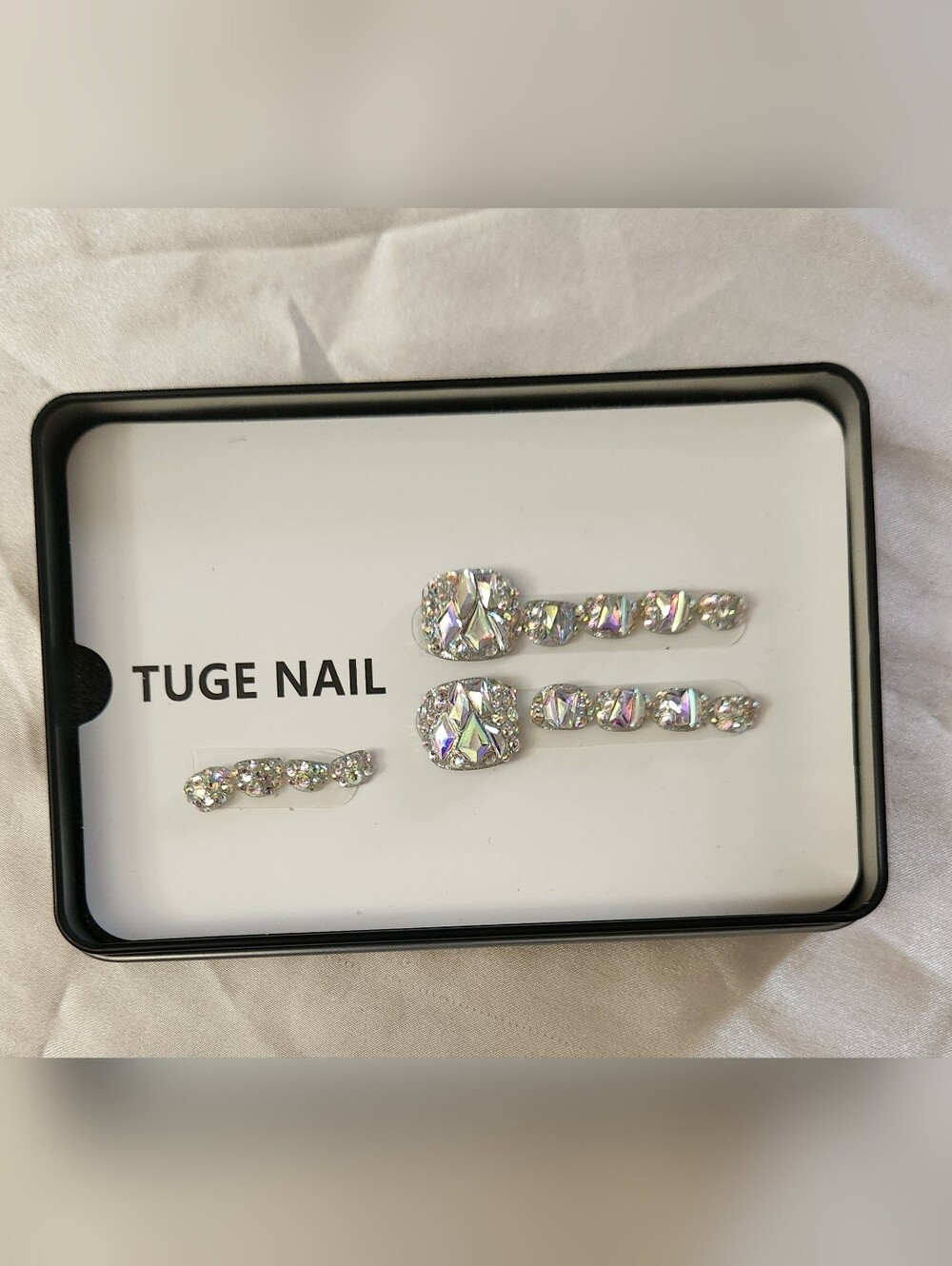 Tuge Nail High Bling Luxury Press-On Toenails Iridescent Crystal